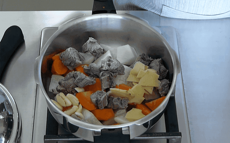 綠豆地瓜白木耳湯＿零秒活力鍋
